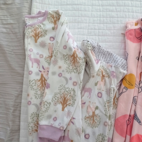 Pajama Carter's Girl Footed Bundle Size 8 - Picture 7 of 8